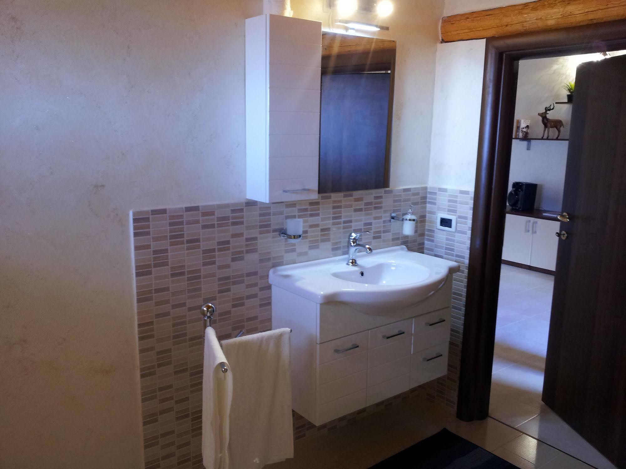 B&B Suite Виагранде Екстериор снимка